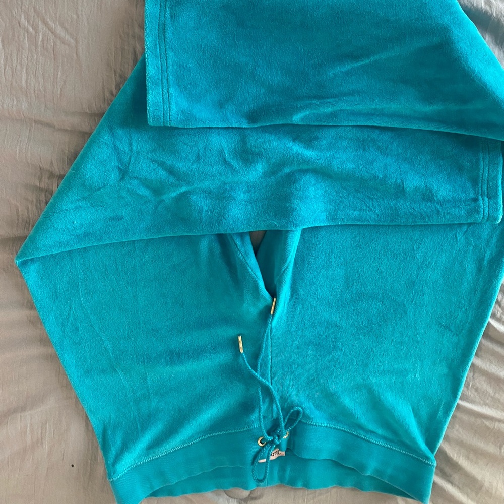 Juicy culture size medium slightly used
